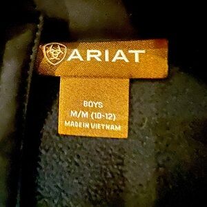 Ariat boys jacket. Black size 10/12. Perfect condition. No holes or stains.
